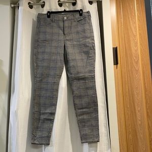 American Eagle High Rise Jegging